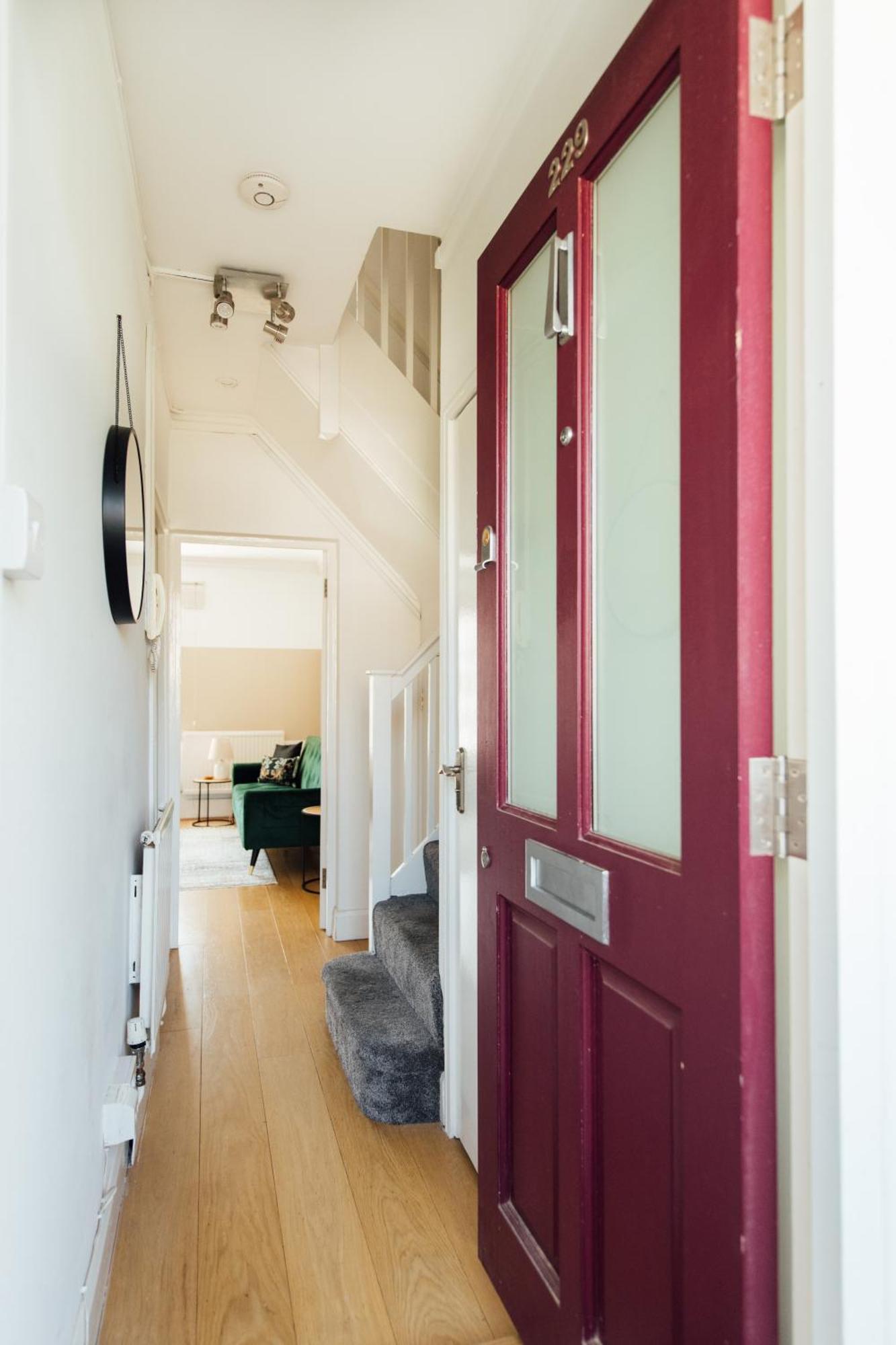 Stylish Central Kings Cross 2 Bedroom Flat Лондон Екстер'єр фото